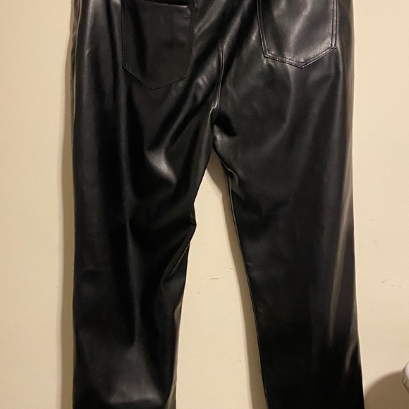 Balleay Art leather pants in Excellent condition - Picture 9 of 11